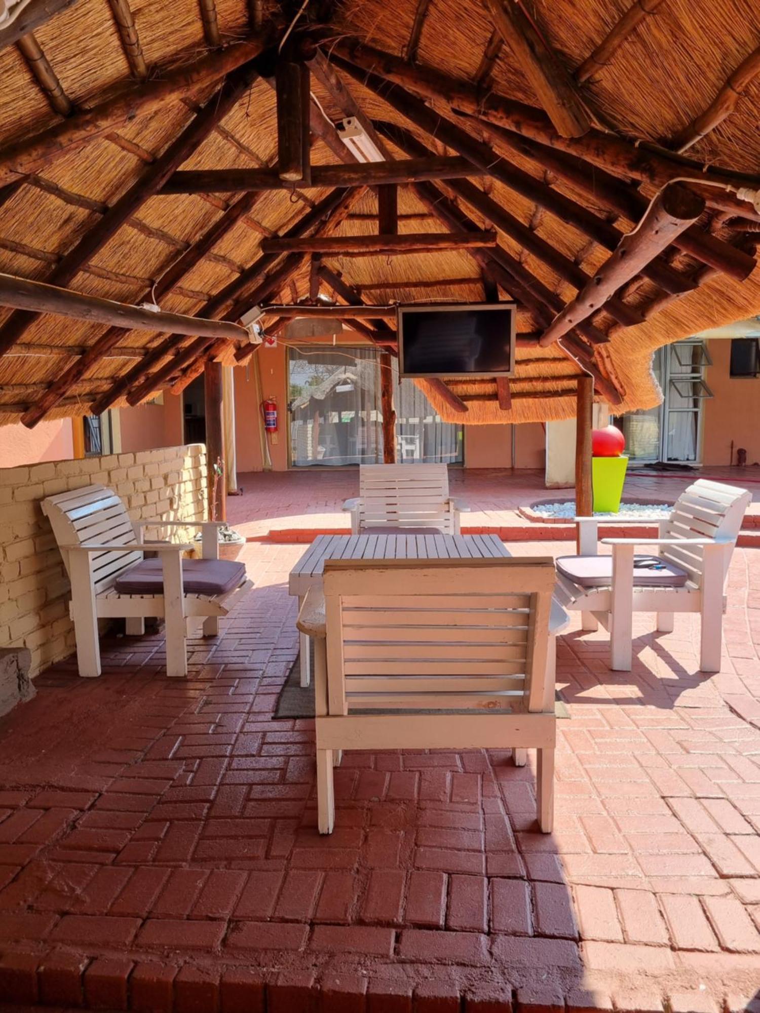 Ethen Guesthouse Polokwane Bagian luar foto