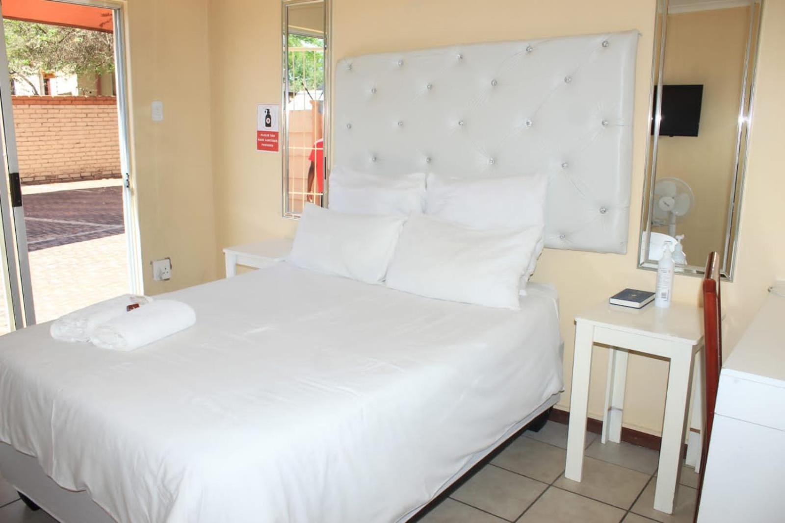 Ethen Guesthouse Polokwane Bagian luar foto
