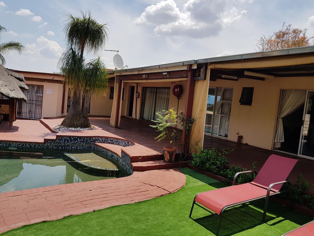 Ethen Guesthouse Polokwane Bagian luar foto