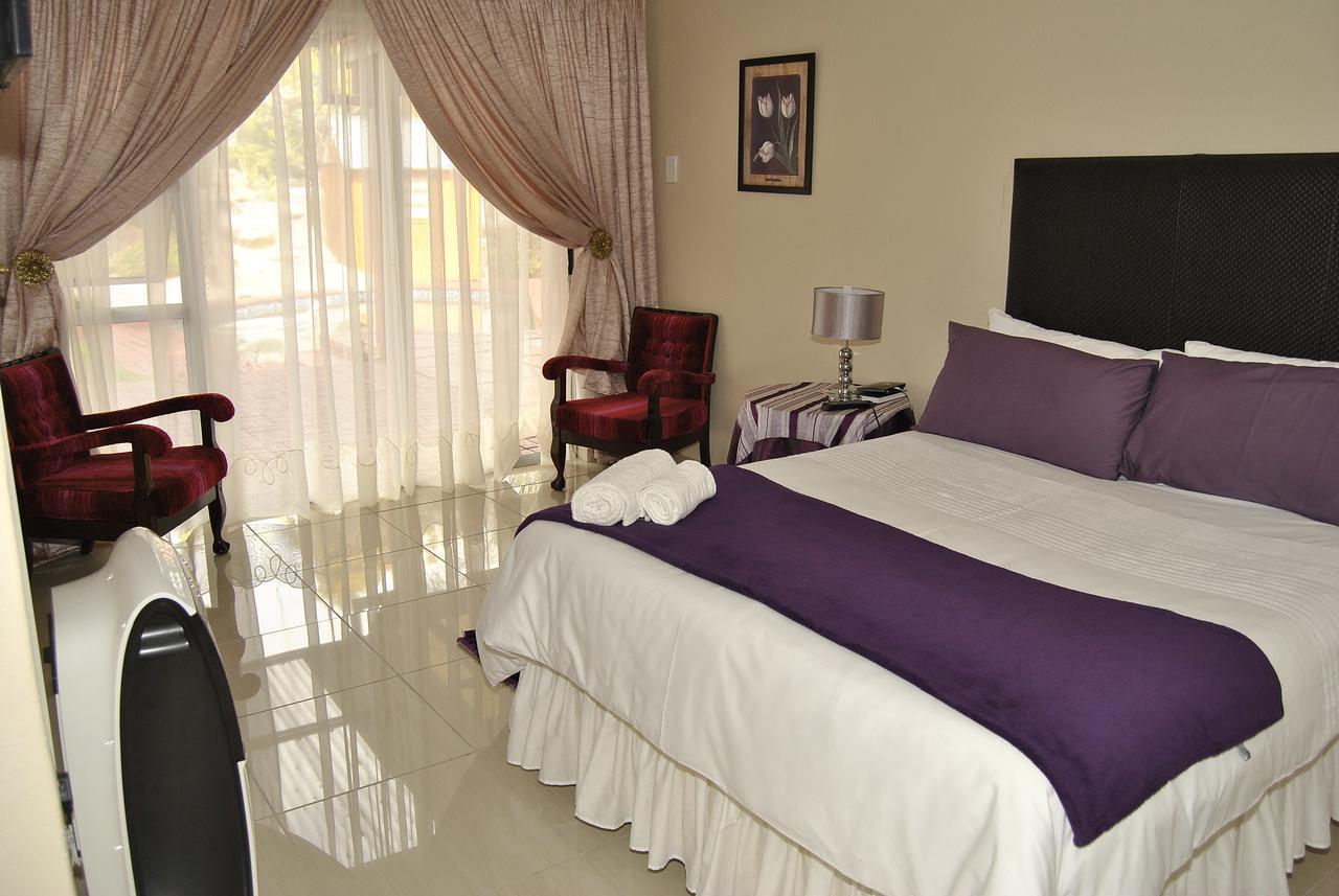 Ethen Guesthouse Polokwane Bagian luar foto
